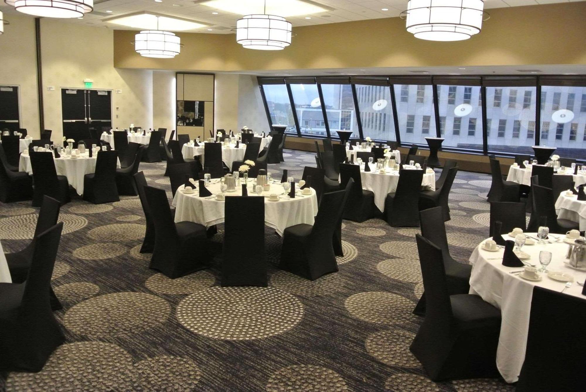 Radisson Blu Fargo Hotel Екстериор снимка