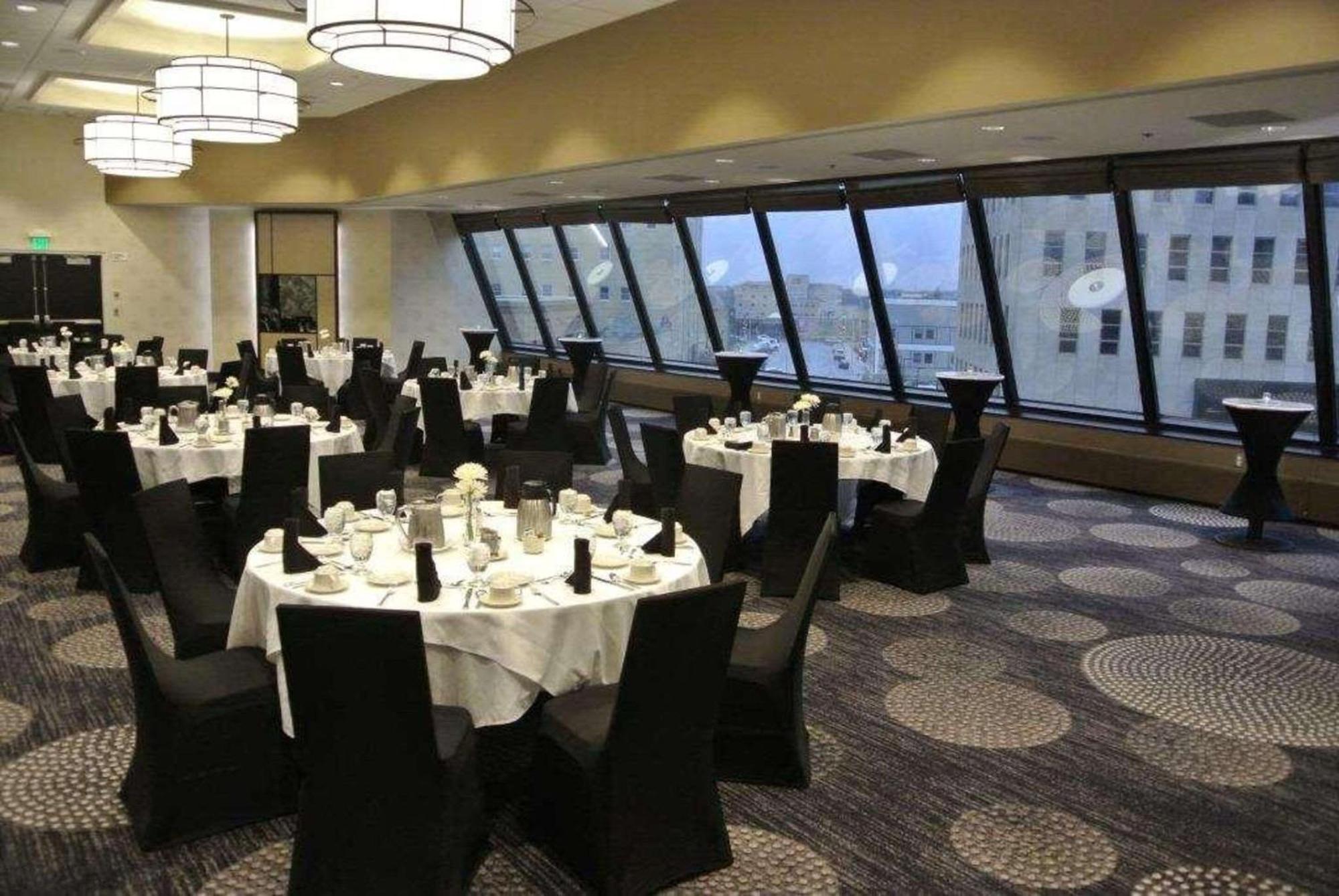 Radisson Blu Fargo Hotel Екстериор снимка